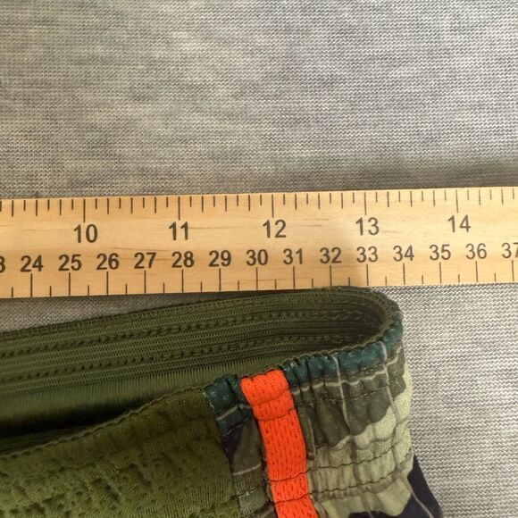 Nike Russell Wilson Shorts Boy XL 13-15YRS Green Pull On Athletic Mesh Logo - Picture 5 of 5